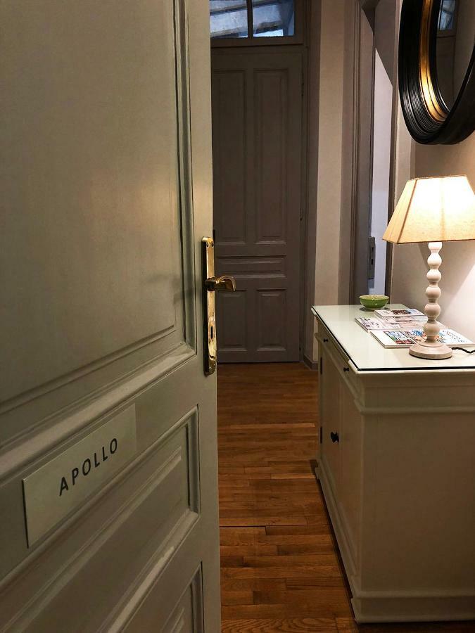 Acropolis Townhouseco Suites Athens Ngoại thất bức ảnh
