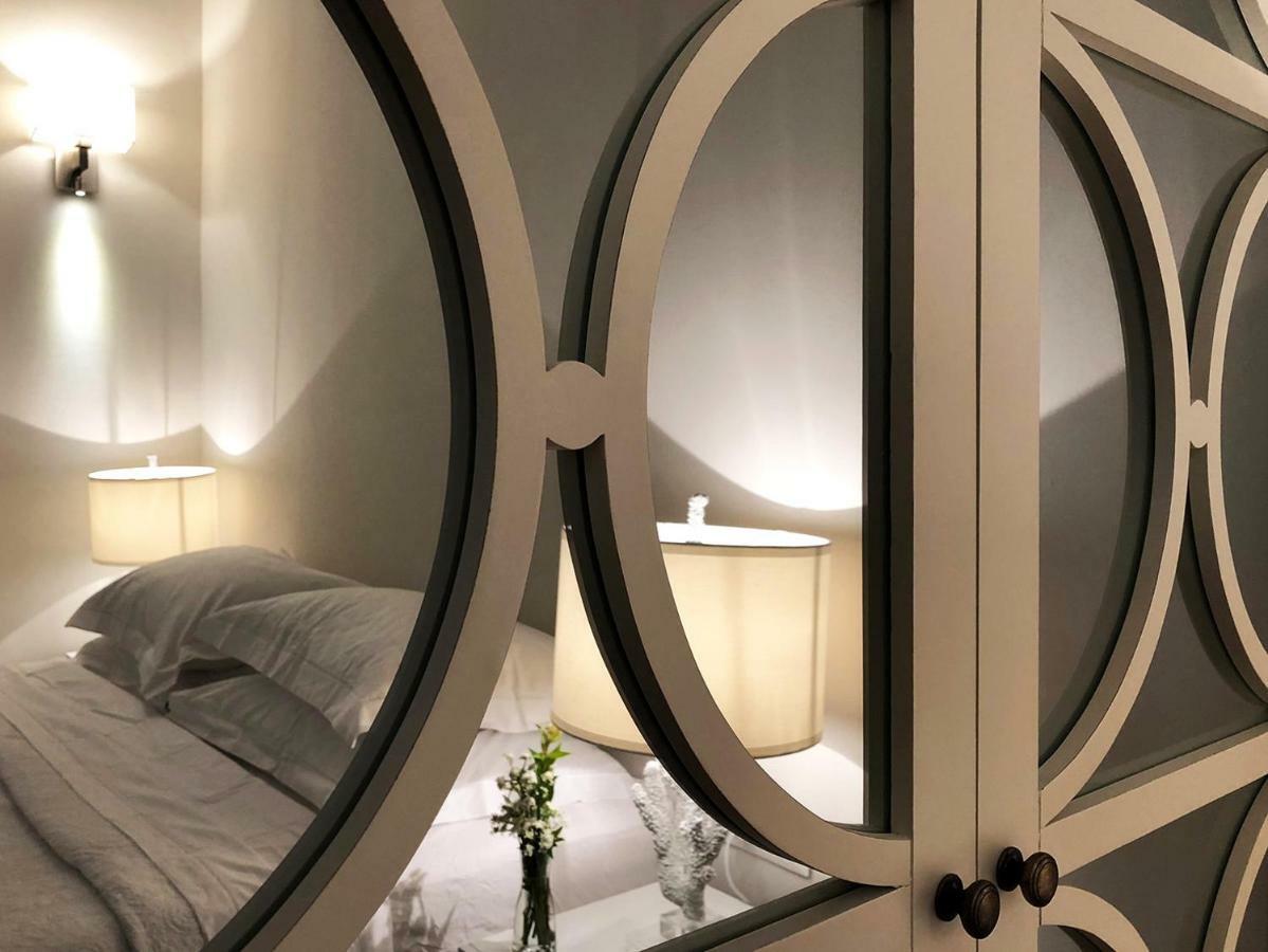 Acropolis Townhouseco Suites Athens Ngoại thất bức ảnh